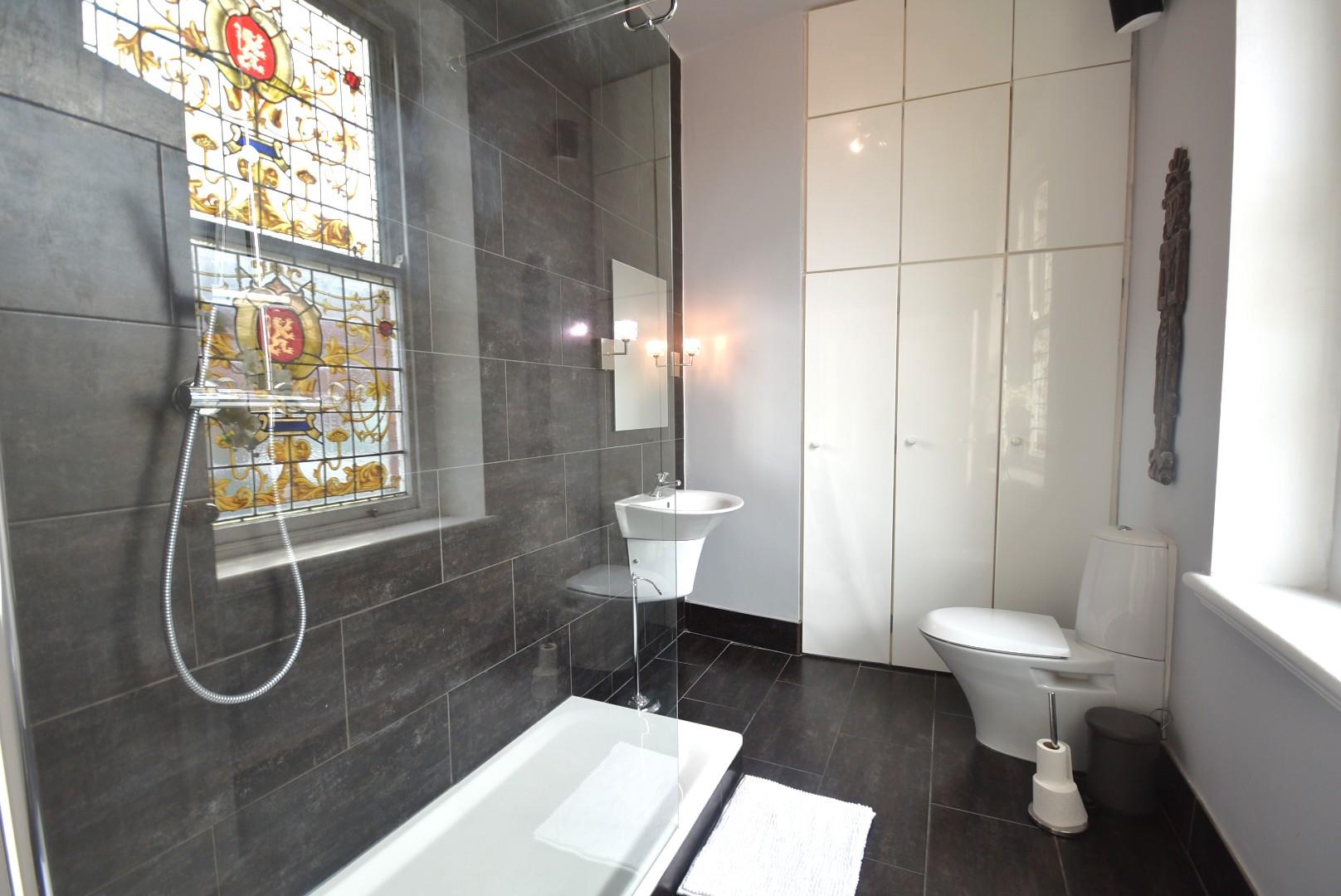 Flat 1 Portman House, 12 Royal Buildings, Stanwell Road, Penarth, CF64 3ED